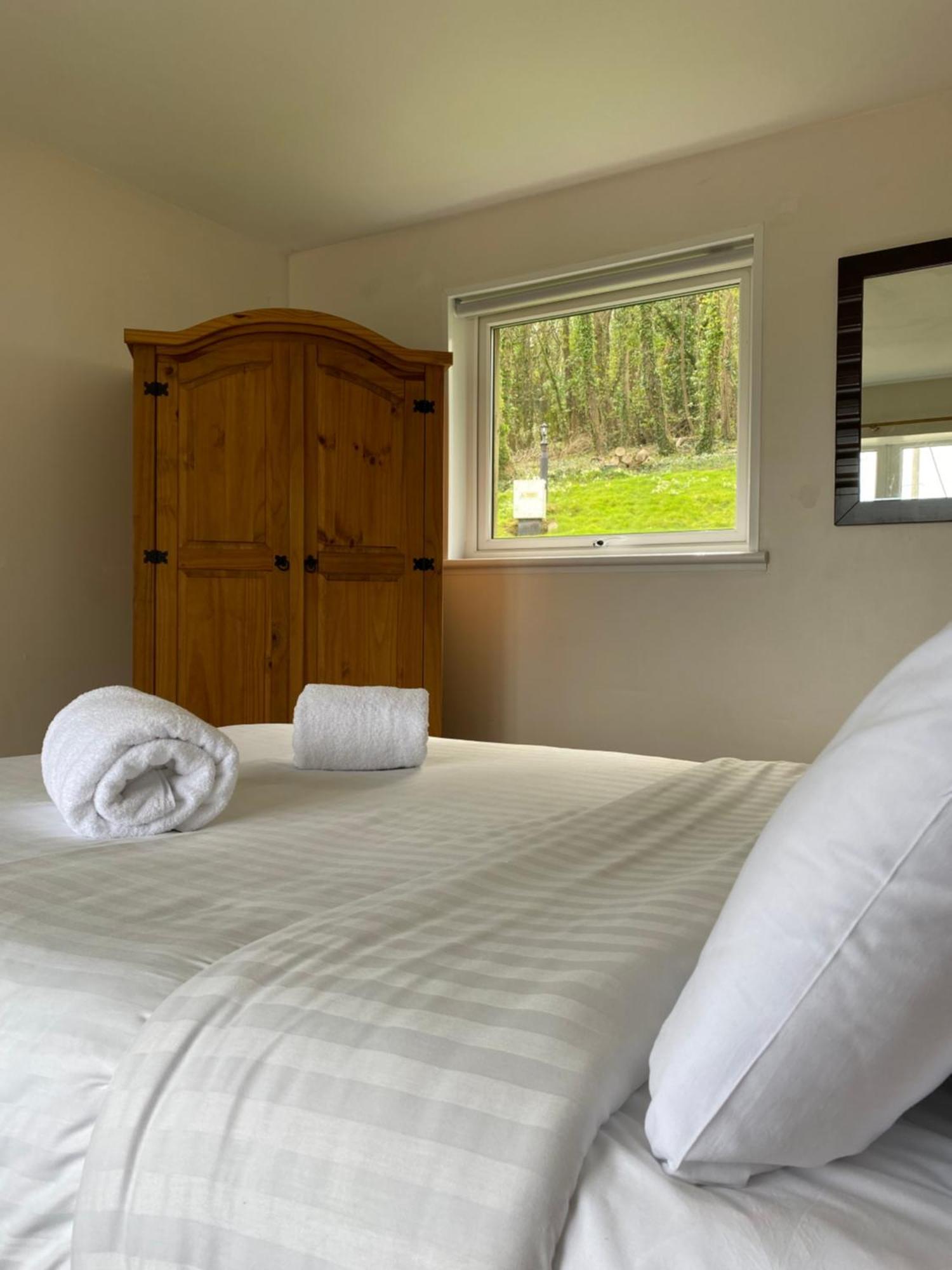 אילפרקומב Watermouth Lodges חדר תמונה